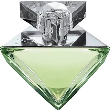 Britney Spears Believe Eau De Parfum 30ml Spray 1 Britney Spears Believe Eau De Parfum 30ml Spray